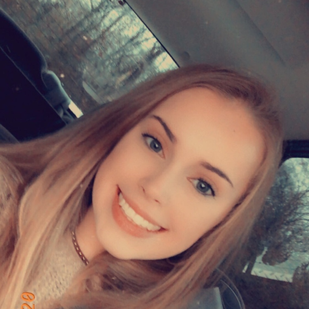 Meet your Posher, Lexsis